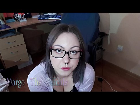 ❤️ Kynþokkafull stelpa með gleraugu sýgur dildó djúpt á myndavélinni ❌ Klám hjá okkur is.basseyn-vsem.ru ️❤